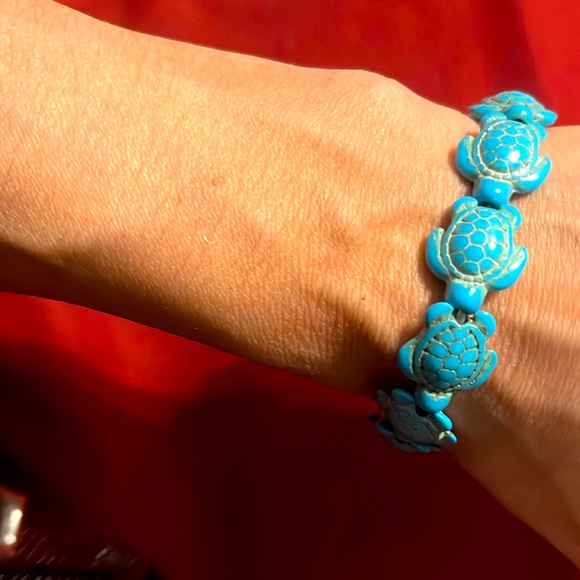 Tortoise beaded green bracelet nwt - Picture 1 of 3